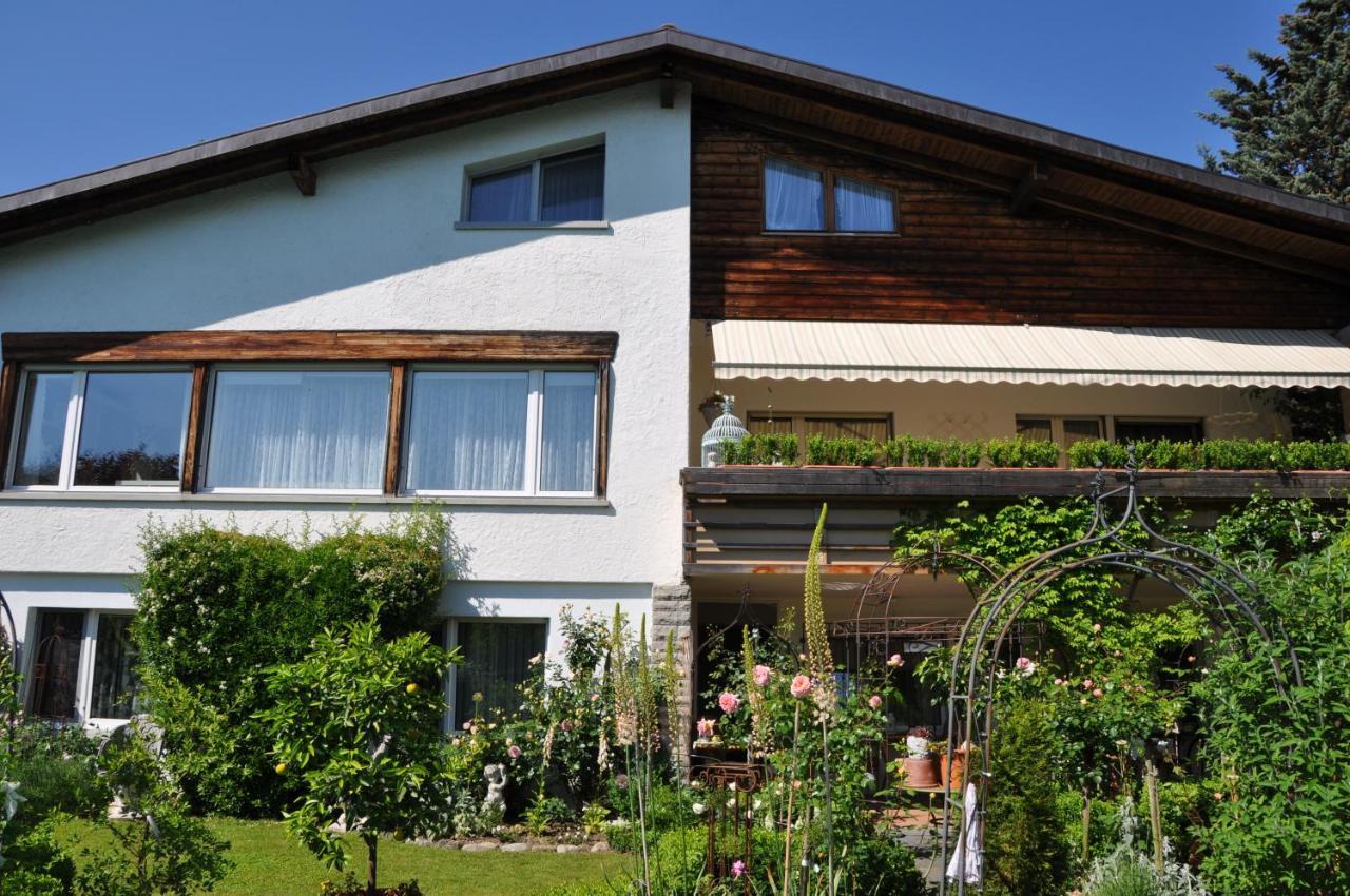 Im Roeseligarten Wolfhausen Kültér fotó
